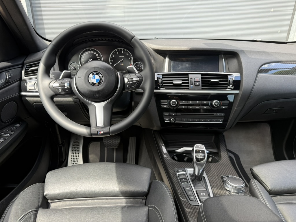 BMW X3 xDrive35i 2017 interieur 1
