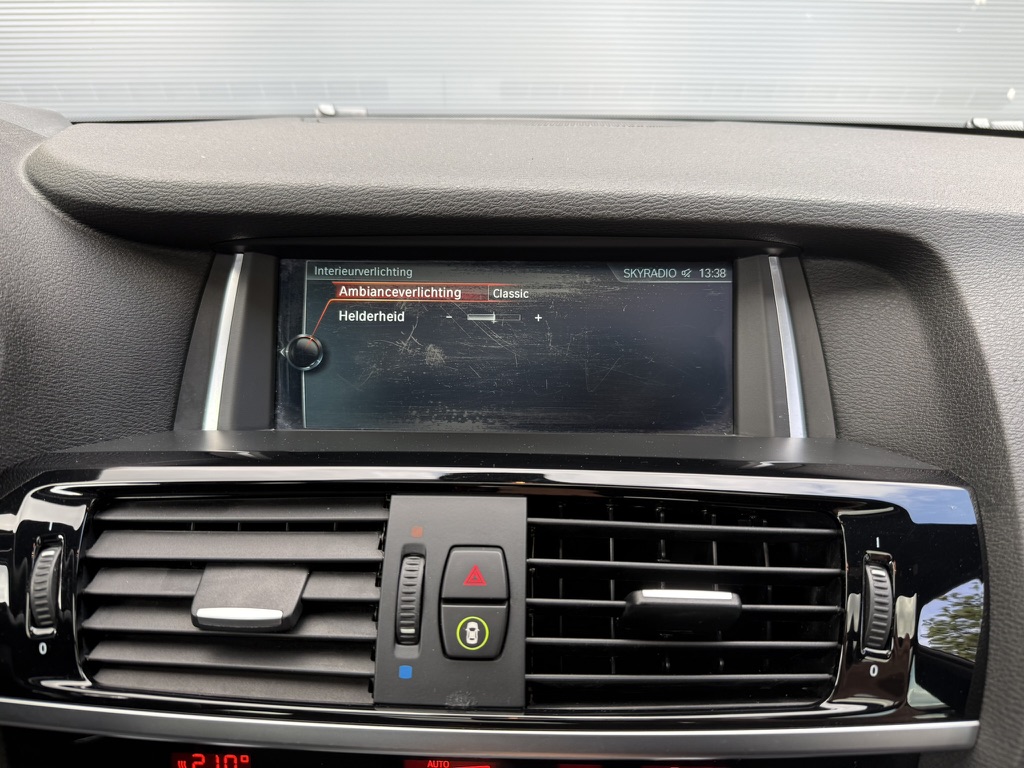 BMW X3 xDrive35i 2017 detail 4